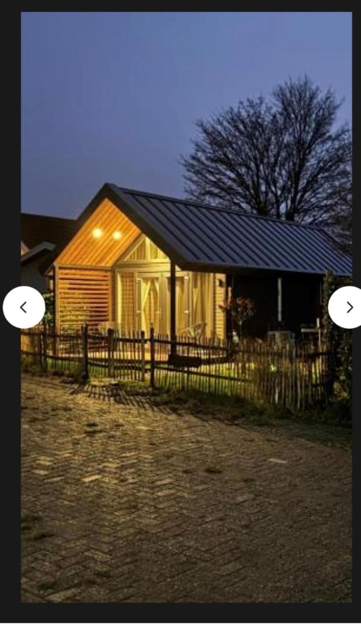 Tiny Haus Auszeit Am See Lathum Exteriör bild